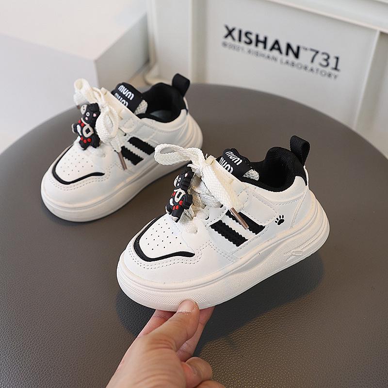

Girls Stylish Spring/Autumn Casual Board Shoes - Cute, Versatile, Fashionable for Students 5 pairs 21-25