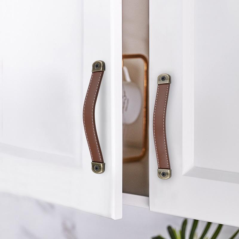 Antique Copper Leather Handle for Cabinets, Wardrobes, Shoe Cabinets, and Wine Boxes