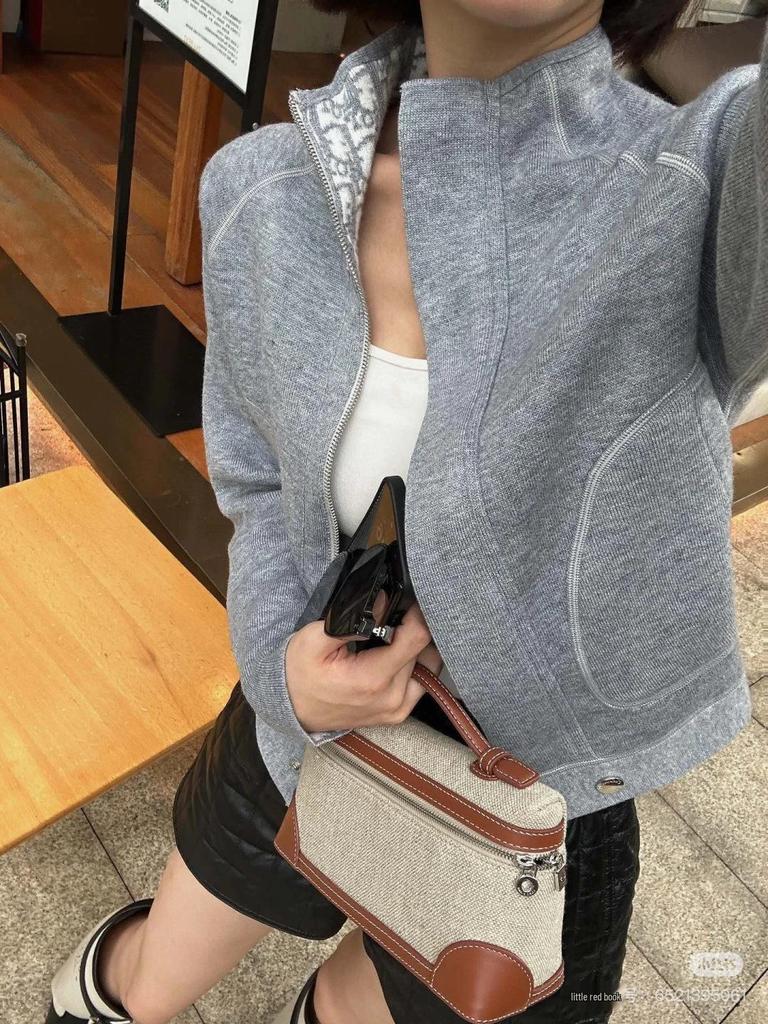 2023 Reversible Semi-High Neck Zip Cardigan – Autumn/Winter Edition