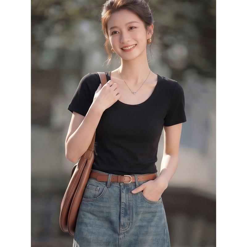 Basic House Women's Slim Fit Round Neck T-shirt