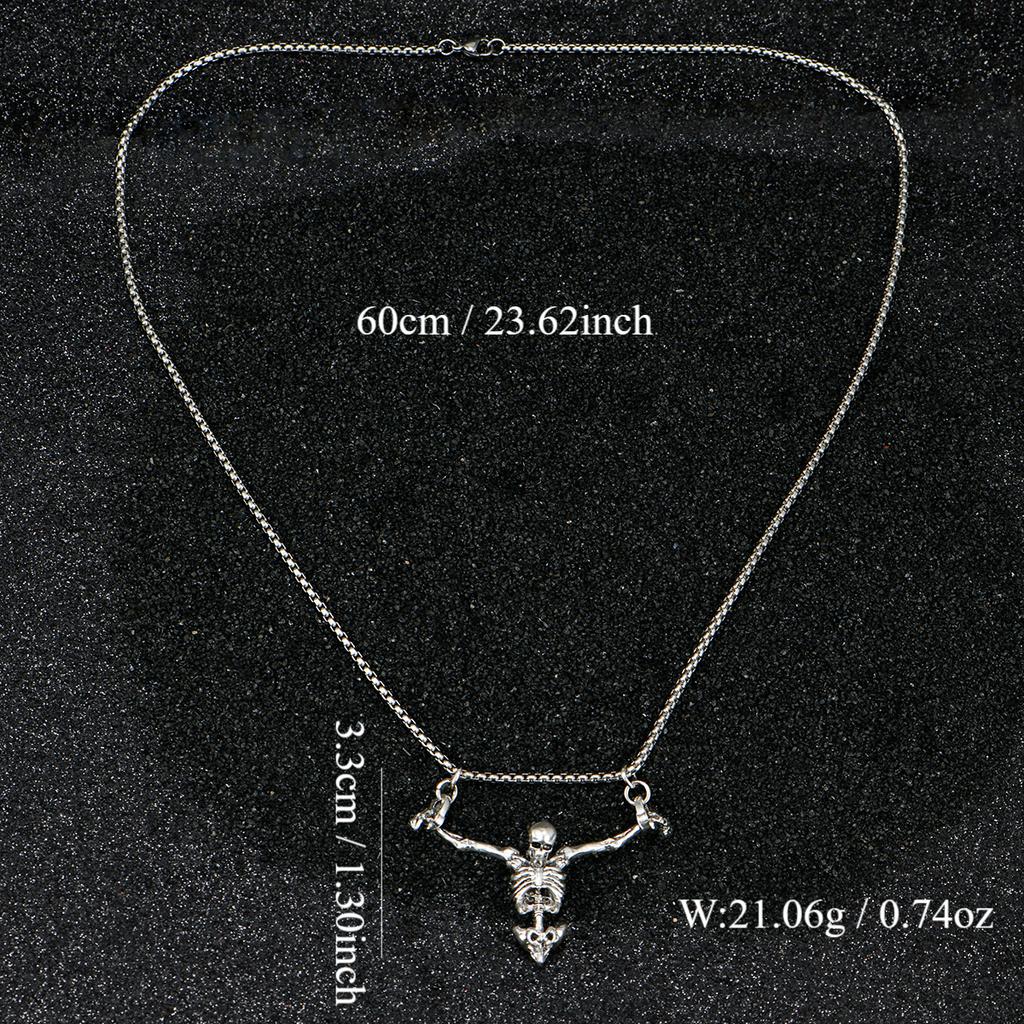 A Fashionable and Creative New Halloween Punk Style Skull Necklace Halloween Gift