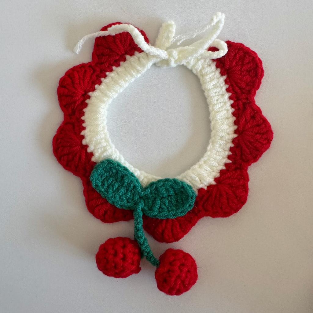 Christmas Pet Collars Cat Dog Christmas Decorations Pet Lace knitting Necklaces Wool Scarf New Year Gift Cat Puppy Accessories