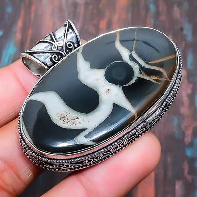 Sjarmerende vintage mud crack fossil edelsten håndlaget 925 sterlingsølv smykkeanheng