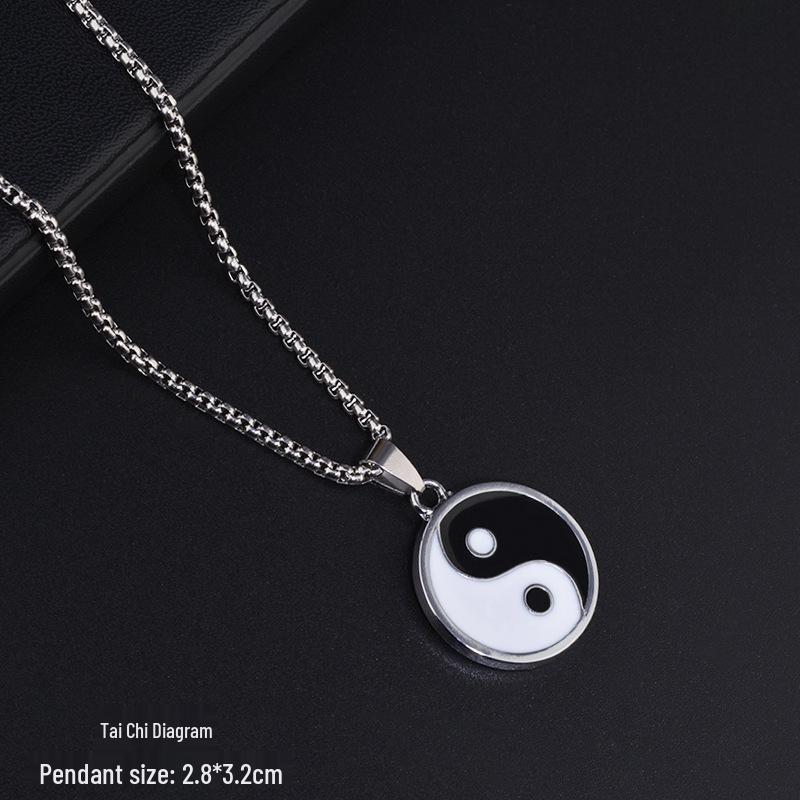 Retro Enamel Tai Chi Bagua Pendant Necklace, Titanium Steel Compass Round Plate for Men & Women