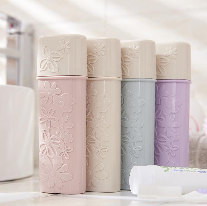 

Carved Plain Color Travel Toothbrush Holder with Lid - Portable Plastic Bathroom Case 19.5*6*5.7CM