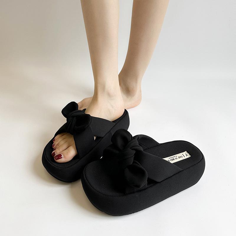 

Beautiful bow-tie thick-soled one-word slippers women s new summer wear beach open-toed cold slippers 40 чёрный