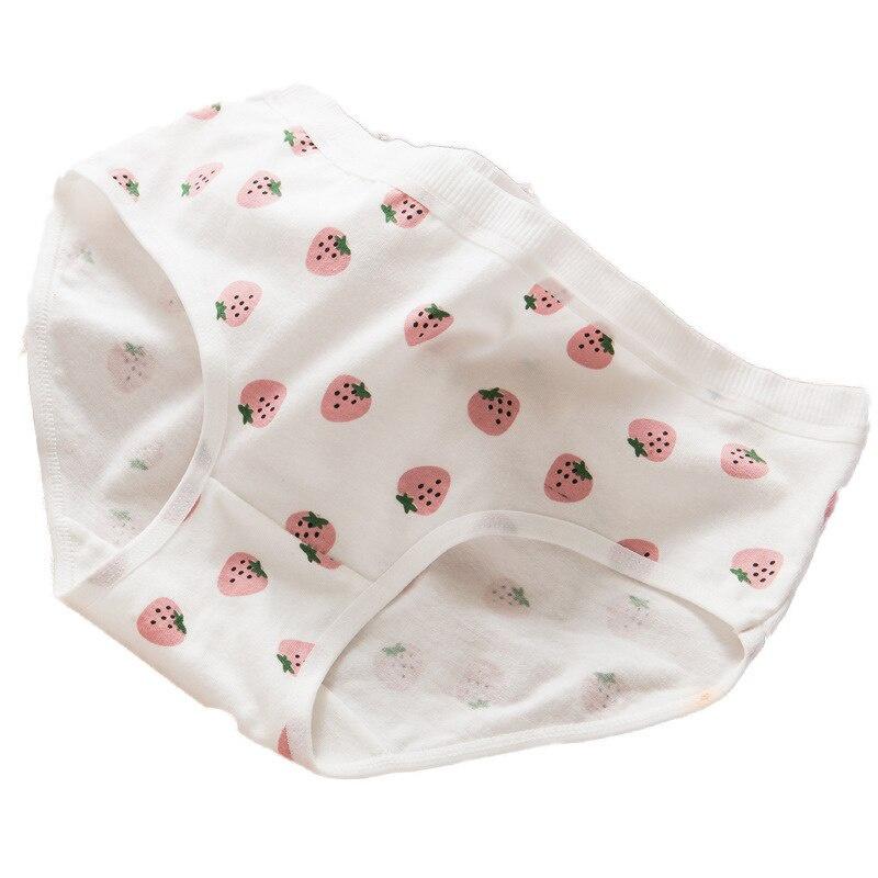 New 3Pcs/Set of Pink Strawberry Cotton Underwear Female Mid-waist Cute Girl Student Pants Breathable Triangle Shorts