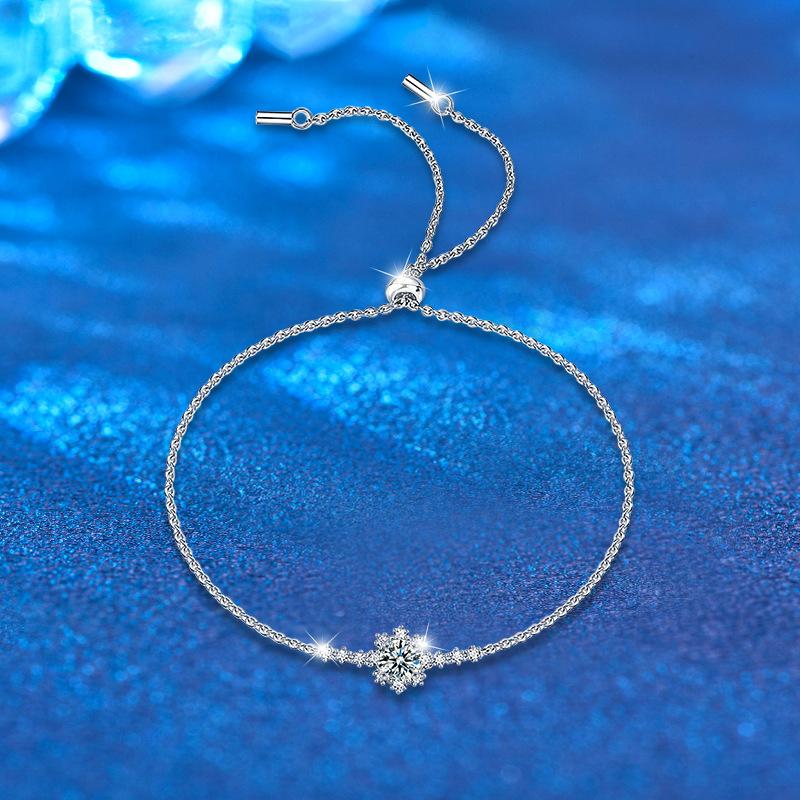 Jewelry S925 Sterling Silver Bracelet for Girls with A Sense of Luxury Instagram's Best Friend Style Mosang Diamond Bracelet