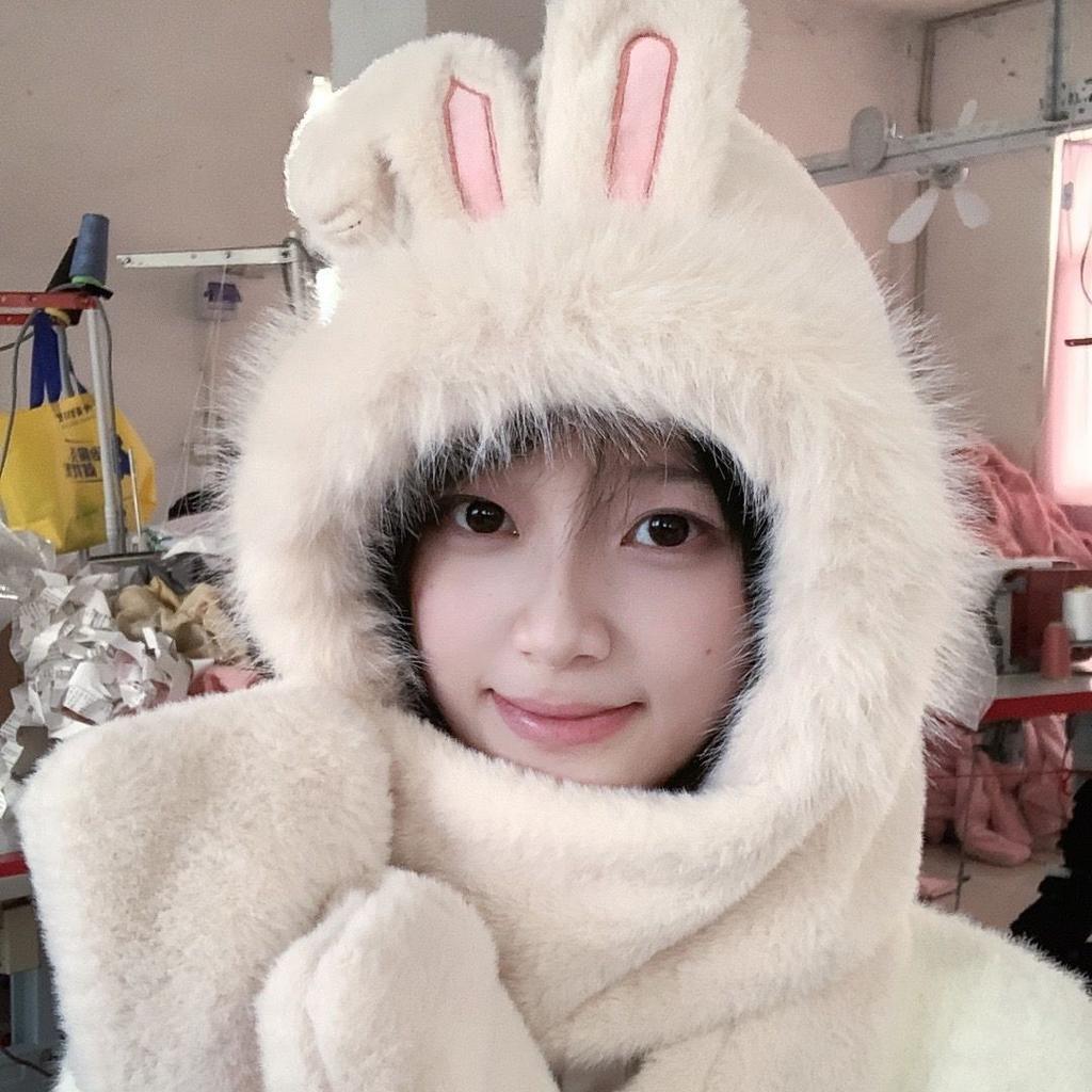 Winter Warm Hat Scarf Integrated Rabbit Ears Cute Plush Gloves Scarf Hooded Windproof Hat Three-Piece Set