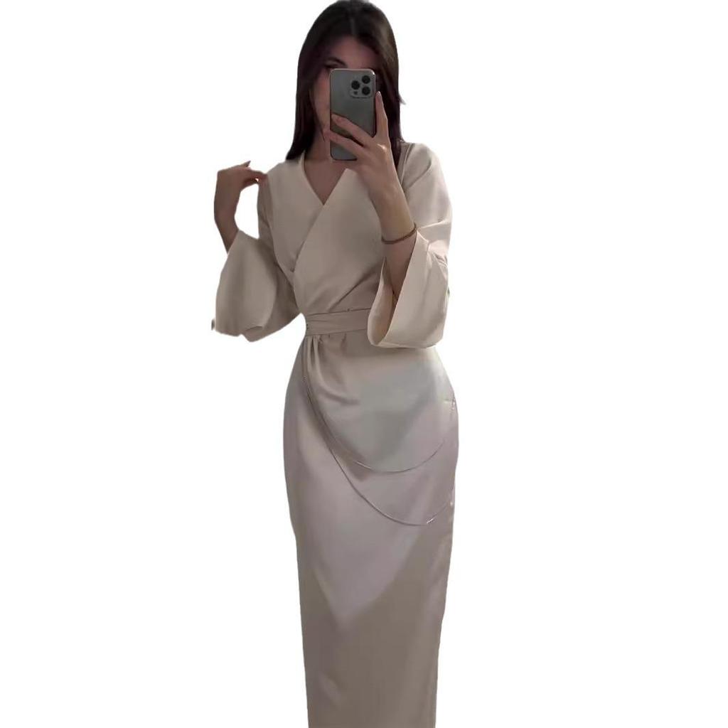 2025 Spring Women's Solid Color Satin Long Dress with Chain Waist