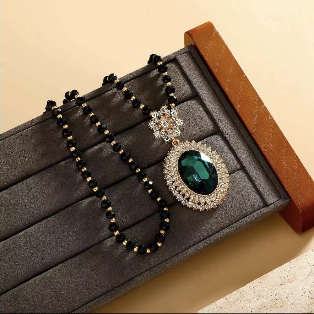 Sweater Chain Long Autumn and Winter Necklace Women's Simple High-end Clothes Accessories Retro Crystal Geometric Modeling Retro Style