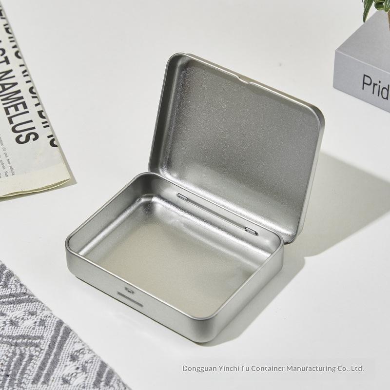 Metall Rektangulär Tom Mini Plåtlåda Plåt Push Candy Pill-fodral Lådor Burk gångjärnsförsedda behållare Liten Organizer Förvaringslåda