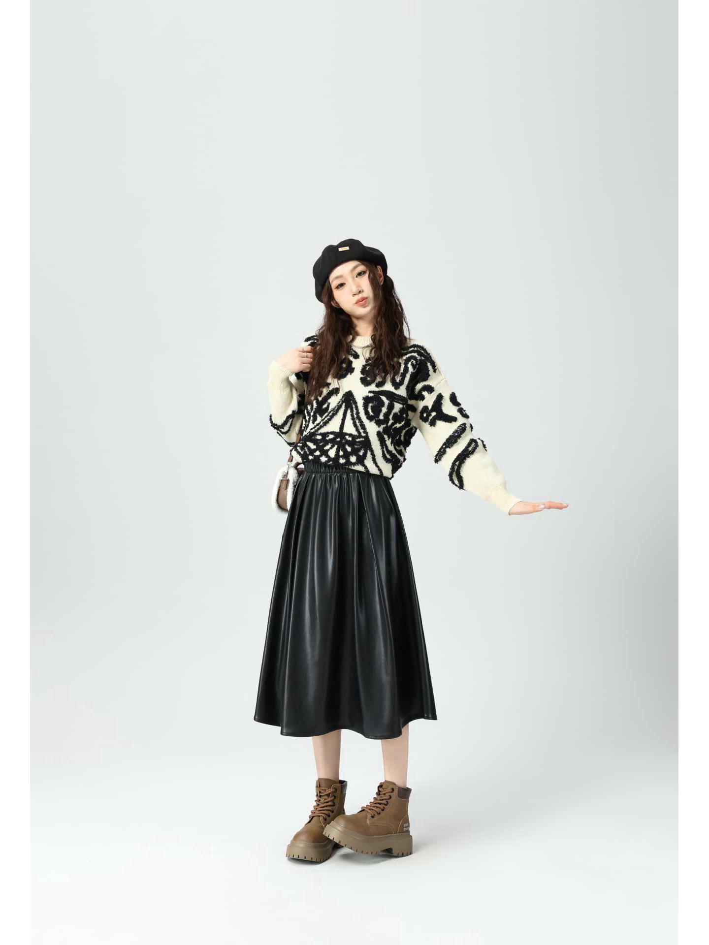 

Юбка миди из высококачественной искусственной кожи Maillard с высокой посадкой: Осенне-зимняя ретро-мода для женщин M (45-55 kg) чёрный