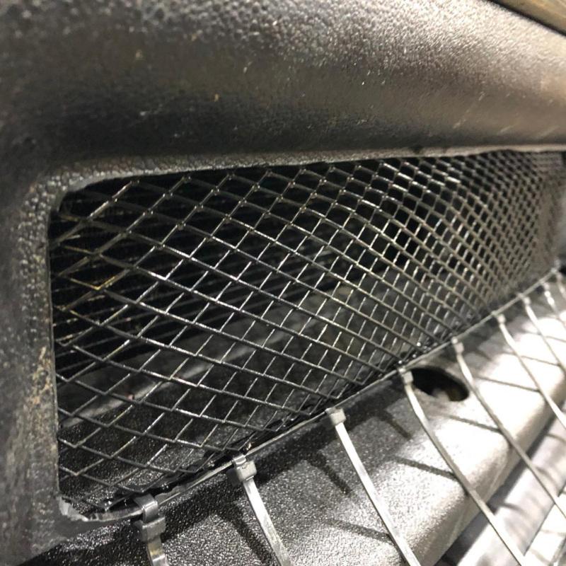 Auto Kühlergrill Gitterblech Schwarz Lackiert Aluminiumlegierung Kühlergrill Gitterrolle Automobil Kühlergrilleinsatz Stoßstange Rautenloch Schwarz