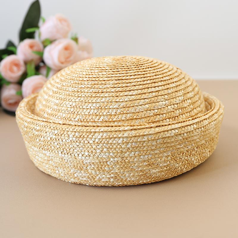 Ins Blogger Natural Straw Pillbox Hat Flat Berets Women HandWoven Sun Hat Summer Circle Concave Top Church Derby Party Beach Cap