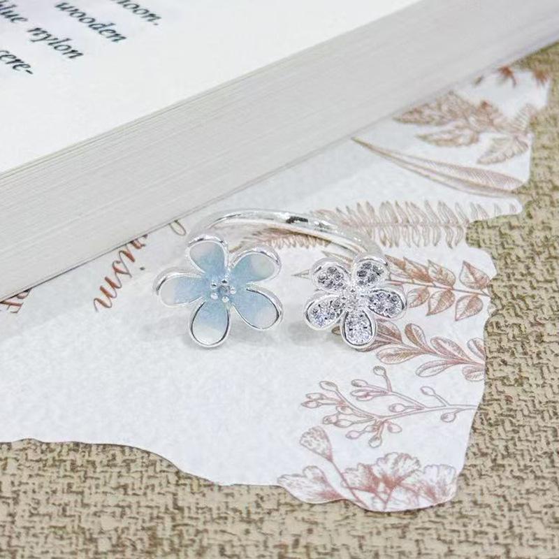 Small Fresh Mori Glacier Blue F Enamel Flower Gradual Change Opening Ring Female Light Luxury Cold Wind Sweet Cool Index Finger