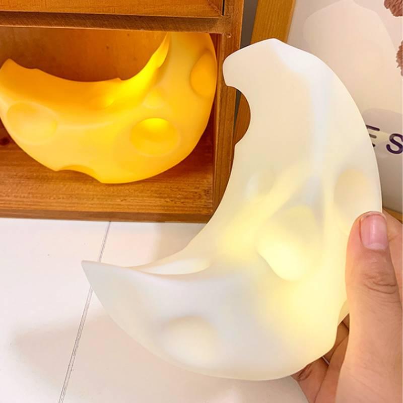 Cartoon Moon Cheese Night Light Creative Bedroom Bedside Atmosphere Lamp For Couples And Friends Birthday Gift