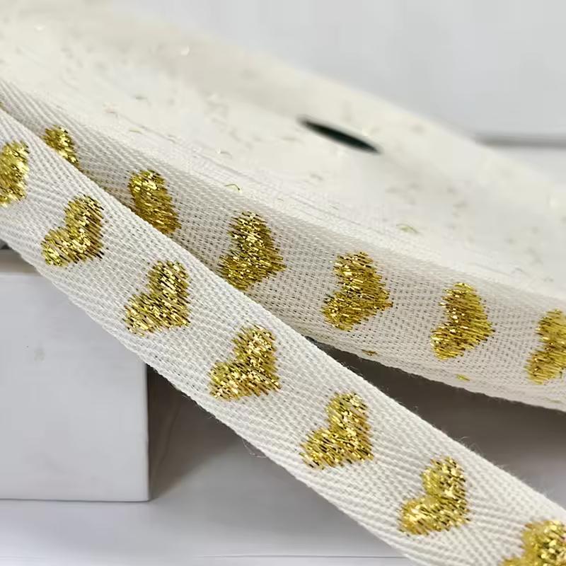 16mm Heart Shaped Woven Ribbon Gift Box Packaging Bouquet Ribbon Apparel Accessories DIY Embroidered Stock