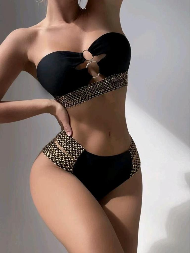 2023 Sexy Hollow Beach Bikini: European & American Split Swimsuit for Women