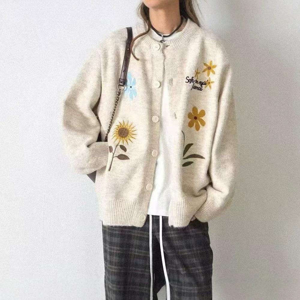 French retro fashion flower knitted cardigan autumn and winter new loose large version versatile sweater women's coat tide