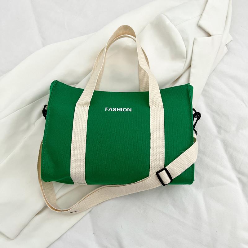 Trendy Large Capacity Shoulder Bag With Beautiful Design And Soft Fabric For Daily Fashion