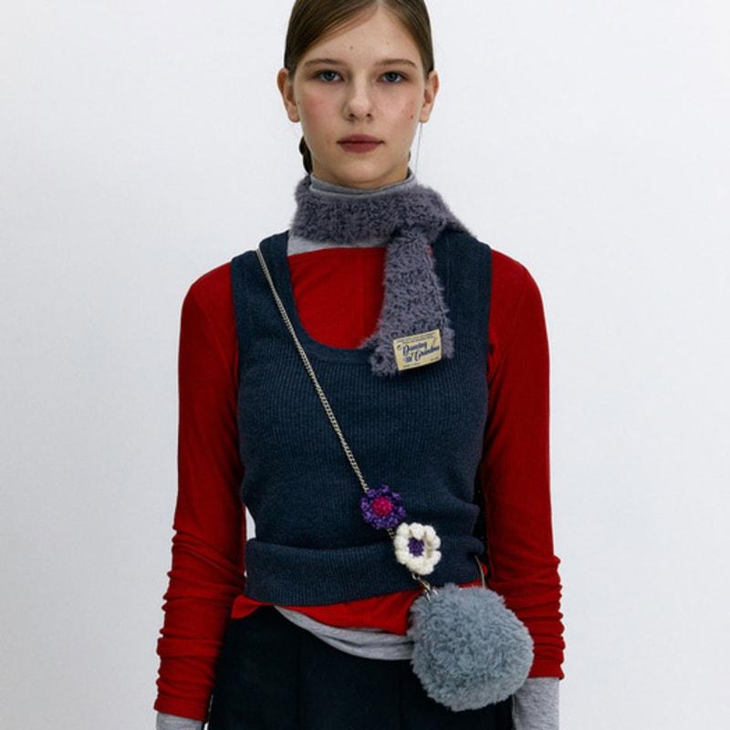 DANCING GRANDMA ANGORA TAIL MUFFLER : ANGORA gray