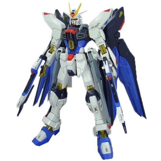 

160 Strike Freedom Gundam Lightning Edition