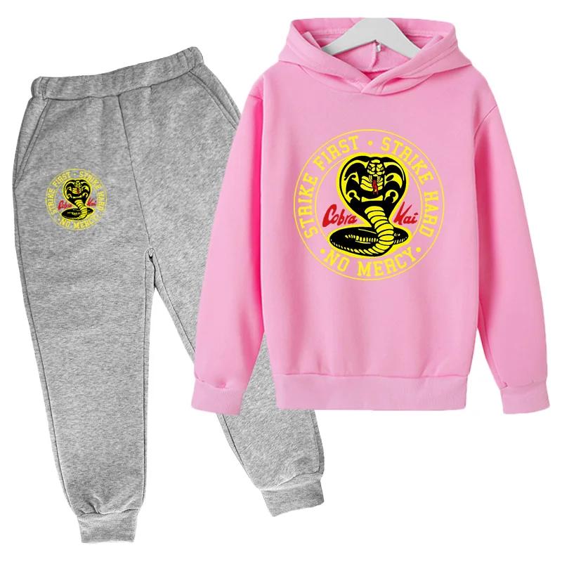 

Весна та Осінь Новий костюм-худі Cobra Kai Дитячі худі та штани Комплект одягу з двох предметів для дітей 4-14 років Дівчата Хлопчики Одяг 160