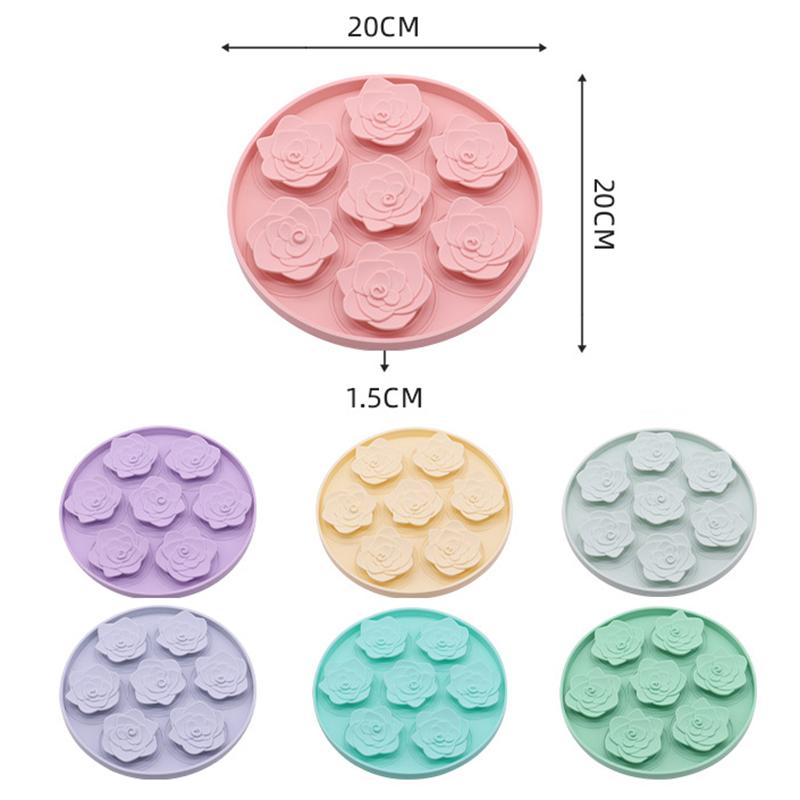 Rose Flower Silicone Pet Slow Food Bowl with Suction Cup Easy To Clean Scientific Feeding Portable Dog Lick Mat Plato Para Perro
