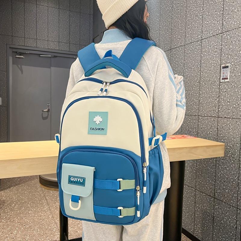 

New Casual Backpack Korean Version Large Capacity Junior High School Students School Bag Simple Japanese Korean Version Couple Backpack