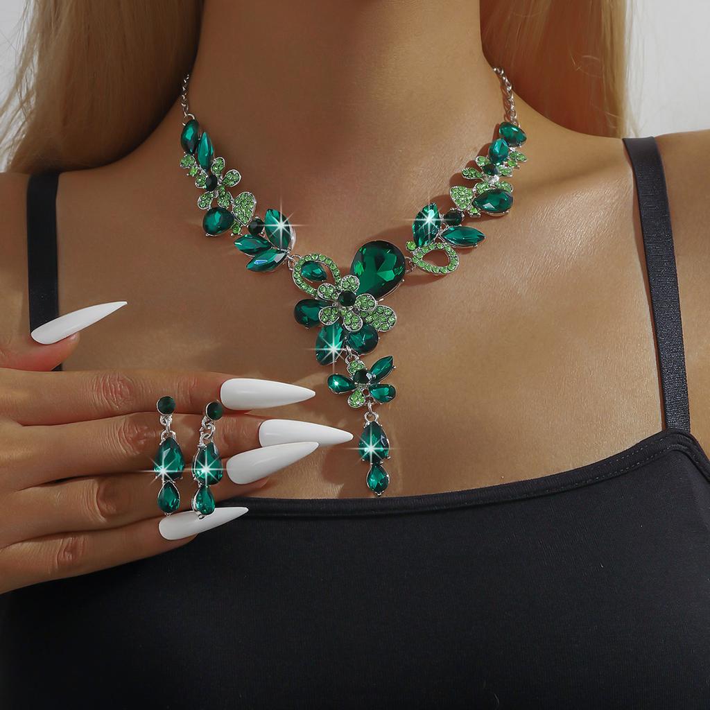 3PC Women's Fashion Trendy Flower Water Drop Necklace Earrings Zircon Set Wedding Banquet Party Holiday Gift