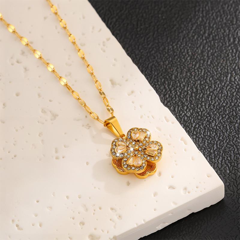 Necklace Female Rotating Flower Zircon Niche Fashion New High-end Design Pendant Temperament Titanium Steel Necklace