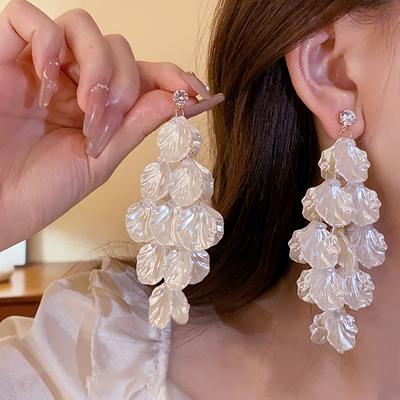 White Pearl Shell Zircon Tassel Earrings Fashion French Elegance Temperament Earrings Daily Versatile Earrings