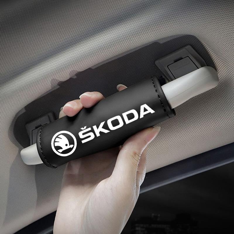 XOWS7 Leather Car Roof Armrest Pull Cover Handle Gloves Protection for Skoda octavia a5 a4 mk1 fabia superb rapid mk3 yeti 2006 sign