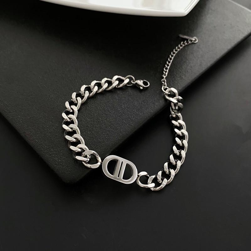 Titanium Steel Non-Fading Women's Hip-Hop Cuban Chain Necklace - Trendy European & American Street Style Clavicle Accessory