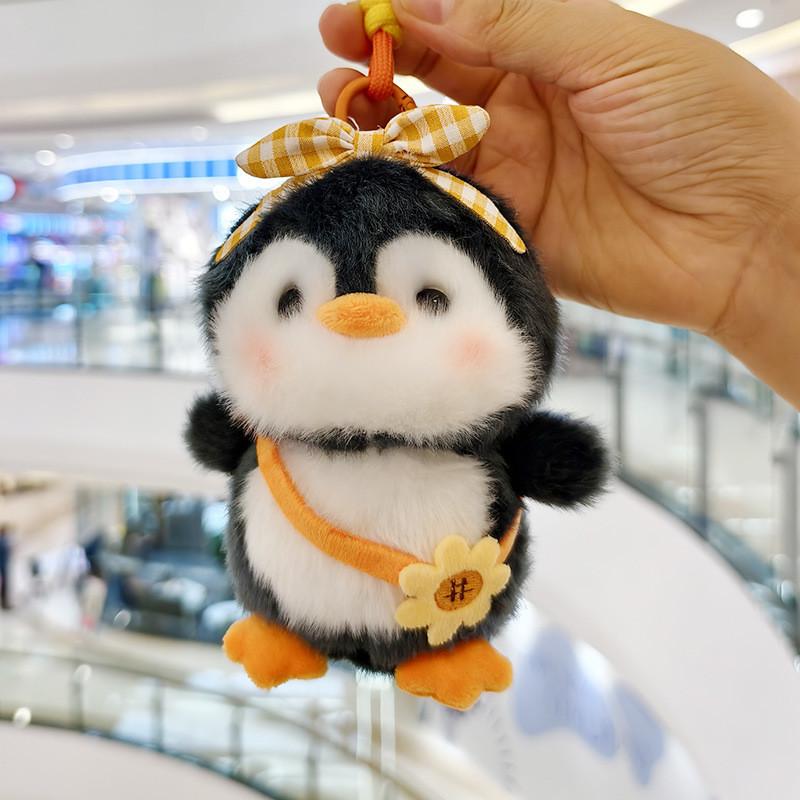 Plush Penguin Keychain With Soft Short Plush For Kids And Adults Gift