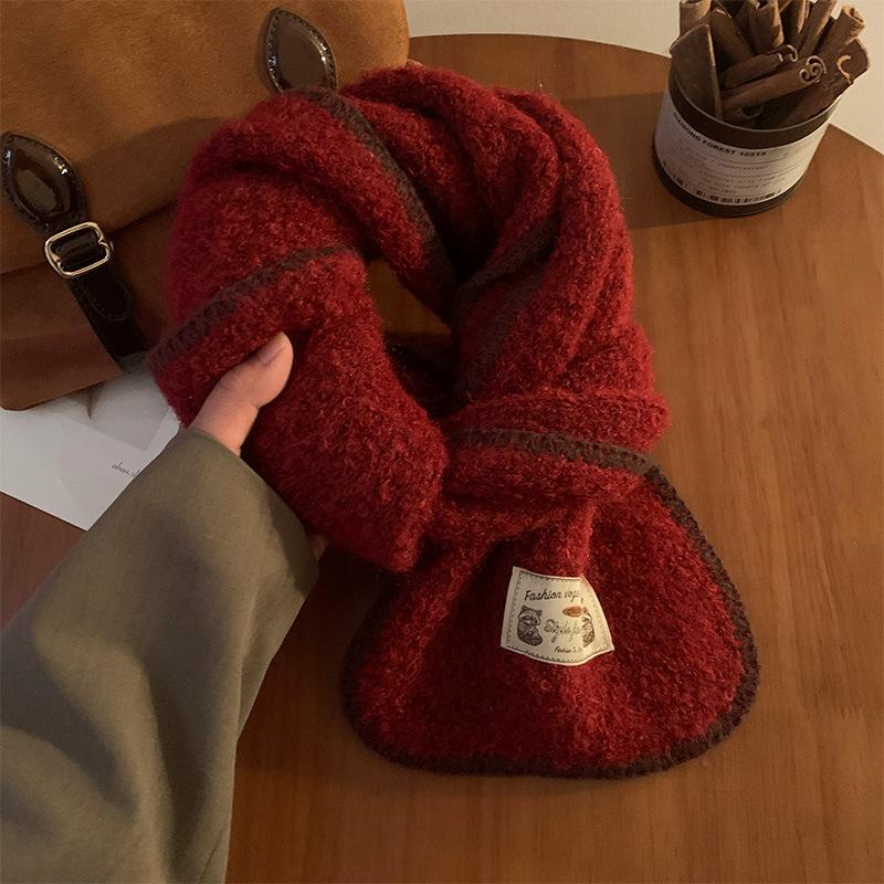 Atmosphere soft waxy green knitted wool scarf women's autumn and winter thickened warm versatile neck protection scarf tide