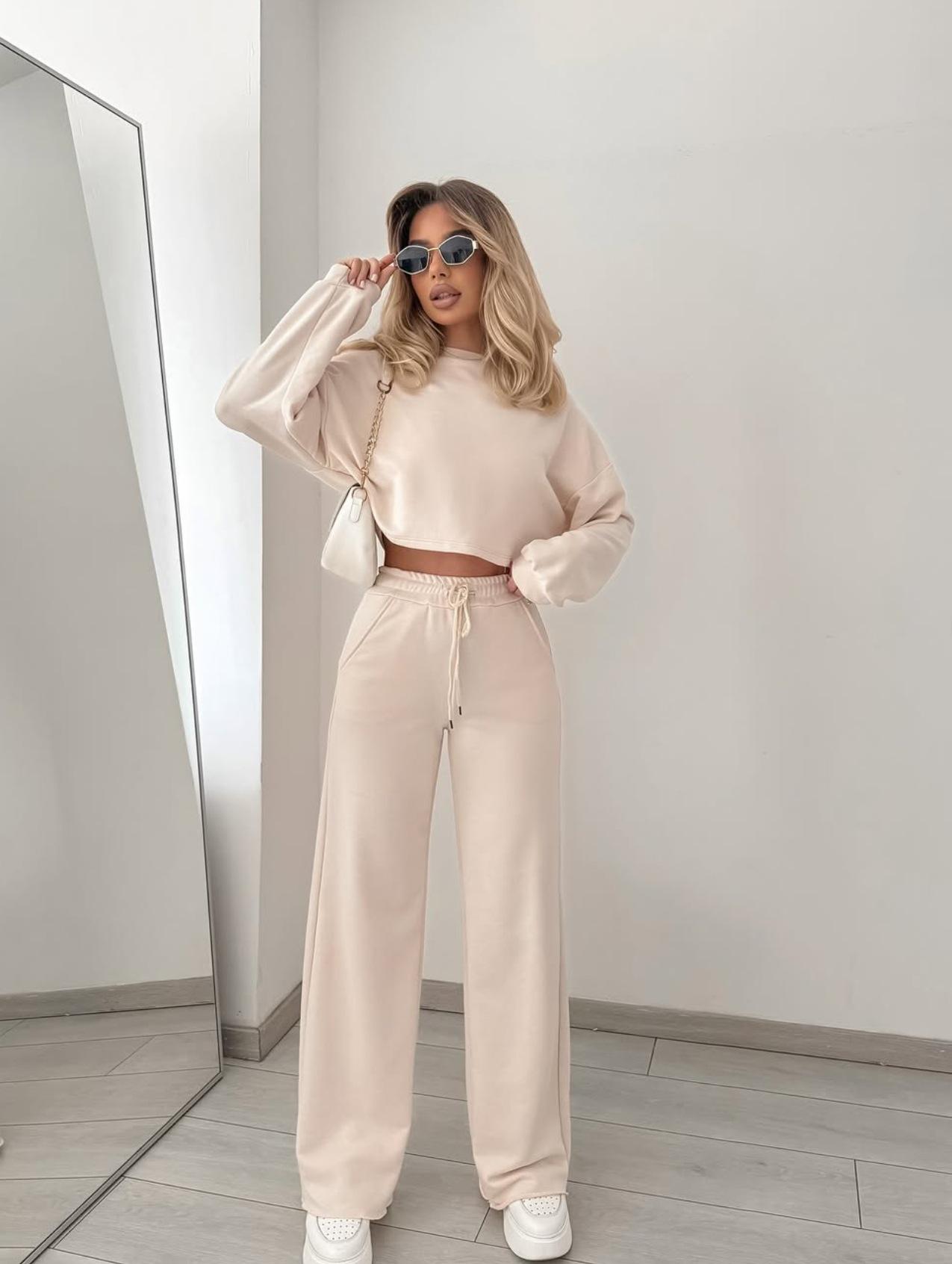 

2025 Women s High Waist Casual Two-Piece Set: Loose Long Pants & Short Top for Autumn/Winter S абрикосовий