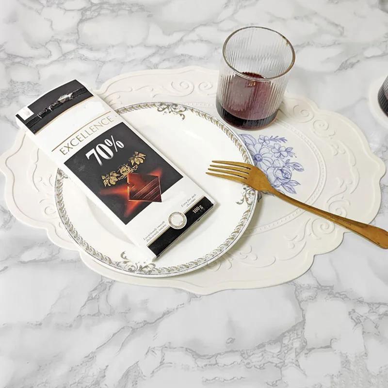 Silicone carved dining mat retro pattern table mat floral placemat for dining table kitchen coffee pad tableware mats waterproof