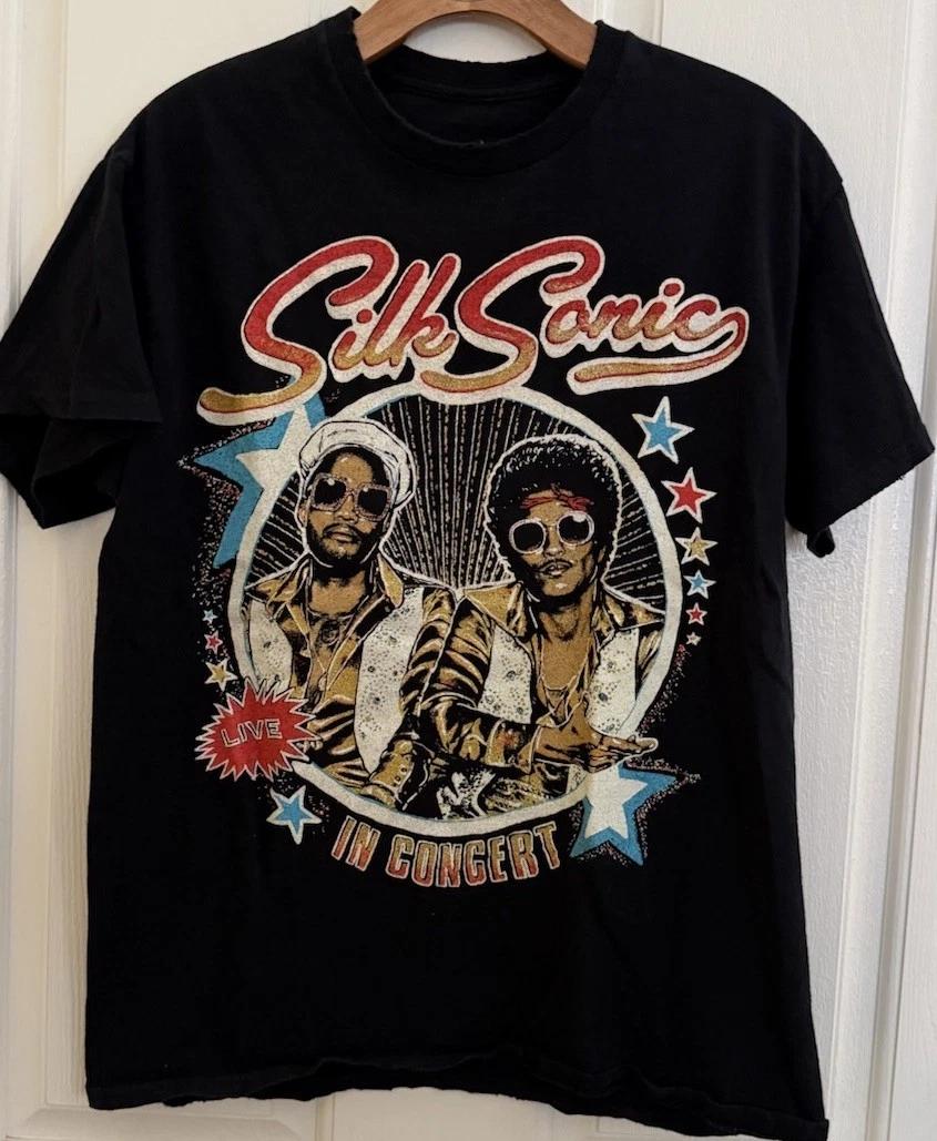 

SILK SONIC Live Concert Bruno Mars Black Sparkling Tshirt 2026 Summer Mens Womens Luxury Fashion Cotton Tshirt Street Y2K 4XL