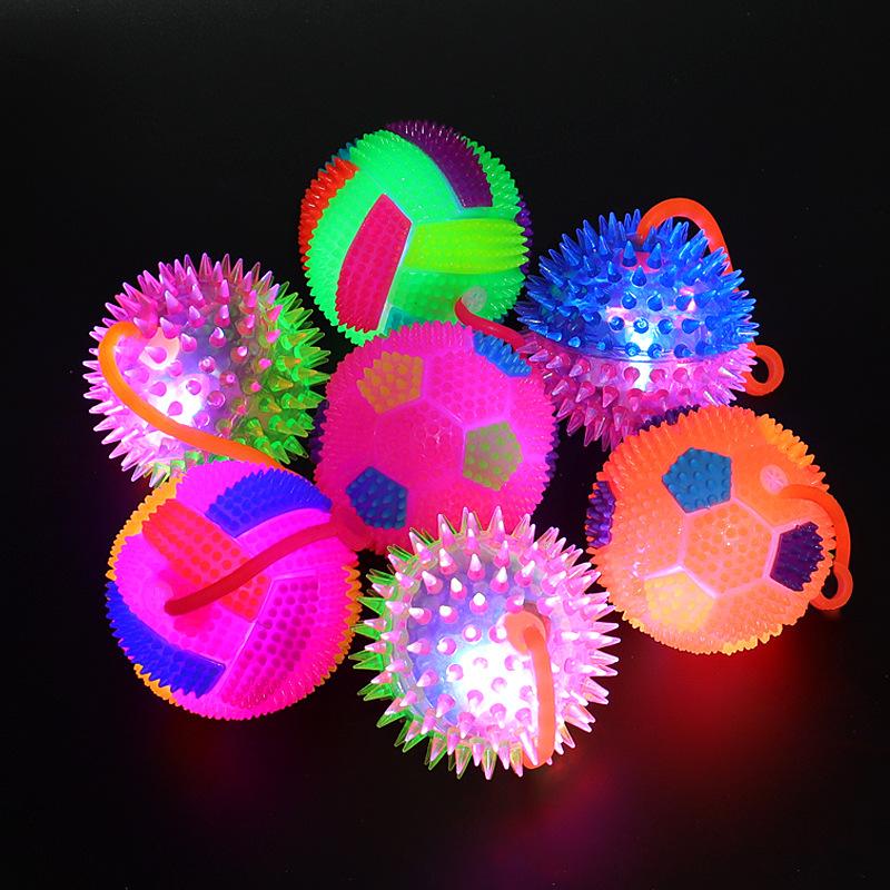 Pet Dogs Flashing Football Shape Led Light Sound Bouncy Ball Funny Kids Toy Interactive Dog Cat Chew Toys For Small Large Dogs