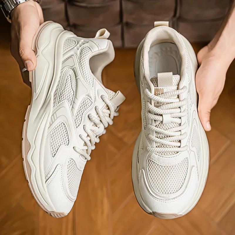 Spring and Autumn Men's Casual Sports Shoes with Lightweight Design, Featuring Color-matched Mesh Shoelaces