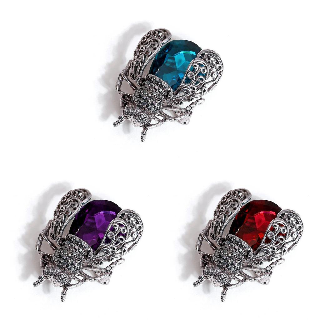 Vintage Animal Insect Brooch Pin With Alloy Material For Women And Men