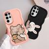 Custodia per Samsung Galaxy S22 Ultra S20 FE S21 S23 Plus A26 A25 S24 S25 con Coniglietti che Mordono Orso, Cover Morbida per Telefono A36 A35 A24 A54