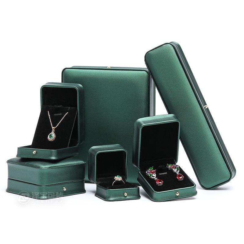 

Jewelry box, slim waist crown ring box, jewelry necklace box, premium pendant necklace box green [round stud]; ring box