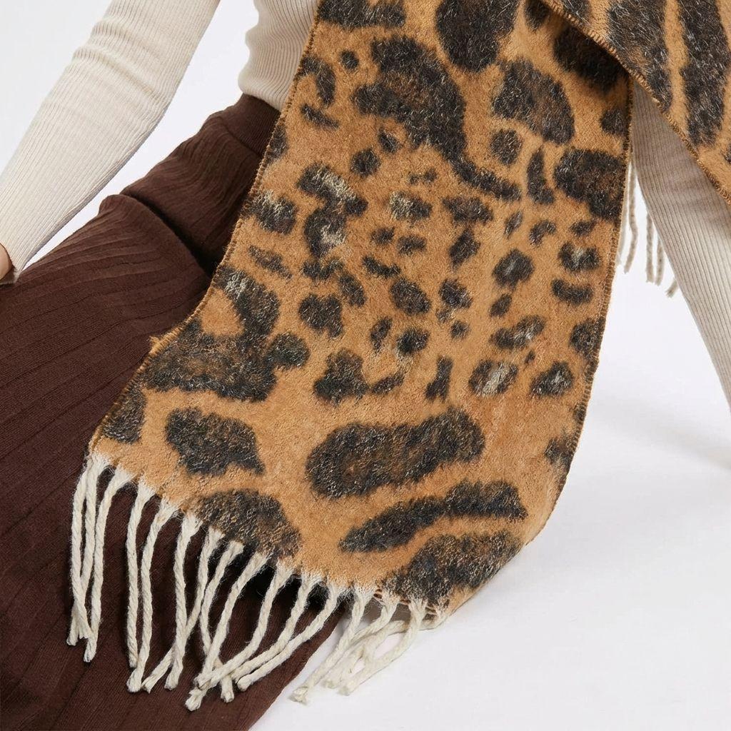 Scarf for Women 2026 Spring and Autumn Vintage Leopard Print Imitation Cashmere Tassel Warm and Fashionable Versatile Scarf