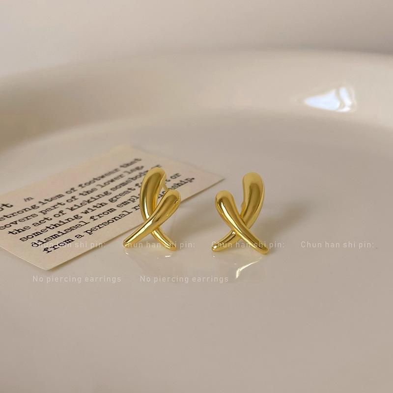 Korean Fashion Cross Irregular Metal Stud Earrings for Women Girls Simple Temperament Party Jewelry Accessories