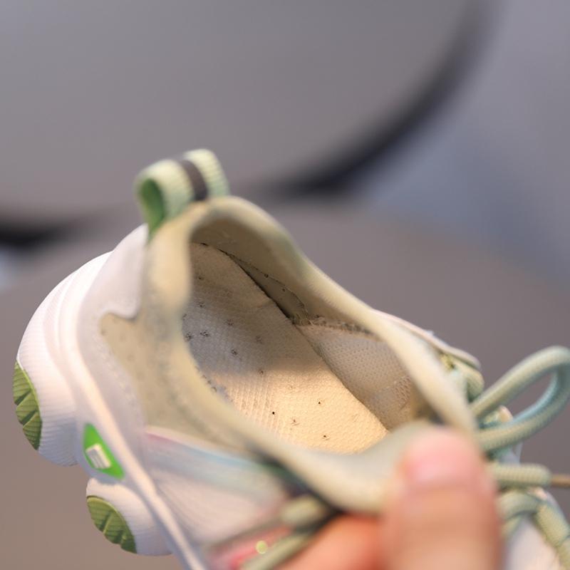 Chłopcy Dziewczęta Oddychające antypoślizgowe buty z motywem kreskówkowym Trampki Maluch Miękkie podeszwy Pierwsze kroki