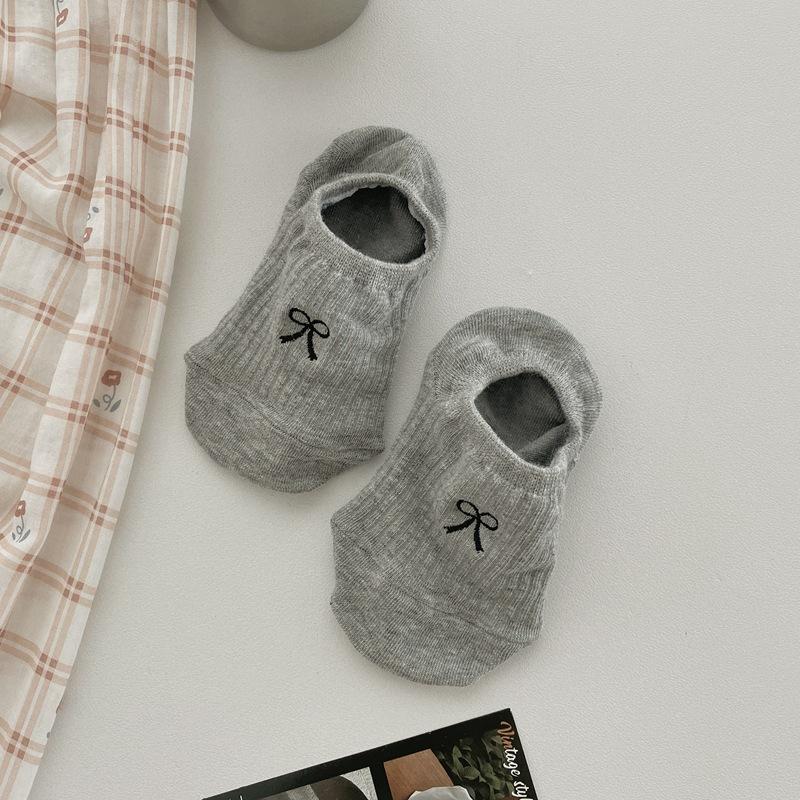 Solid Color Bow Embroidery Silicone Non-Slip Invisible Socks Children, Light Mouth Summer Boat Socks