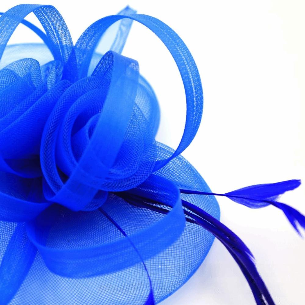 Vintage síťovaná pokrývka hlavy Pírková svatební pokrývka hlavy Elegantní fascinátor Klobouk pro dostihové události
